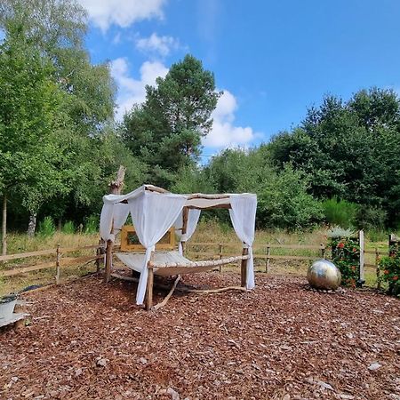 La Fortinerie Glamping Bell Tent Mouliherne Esterno foto