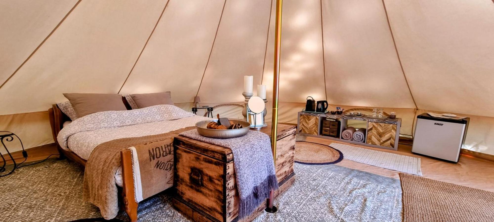 La Fortinerie Glamping Bell Tent Mouliherne Esterno foto