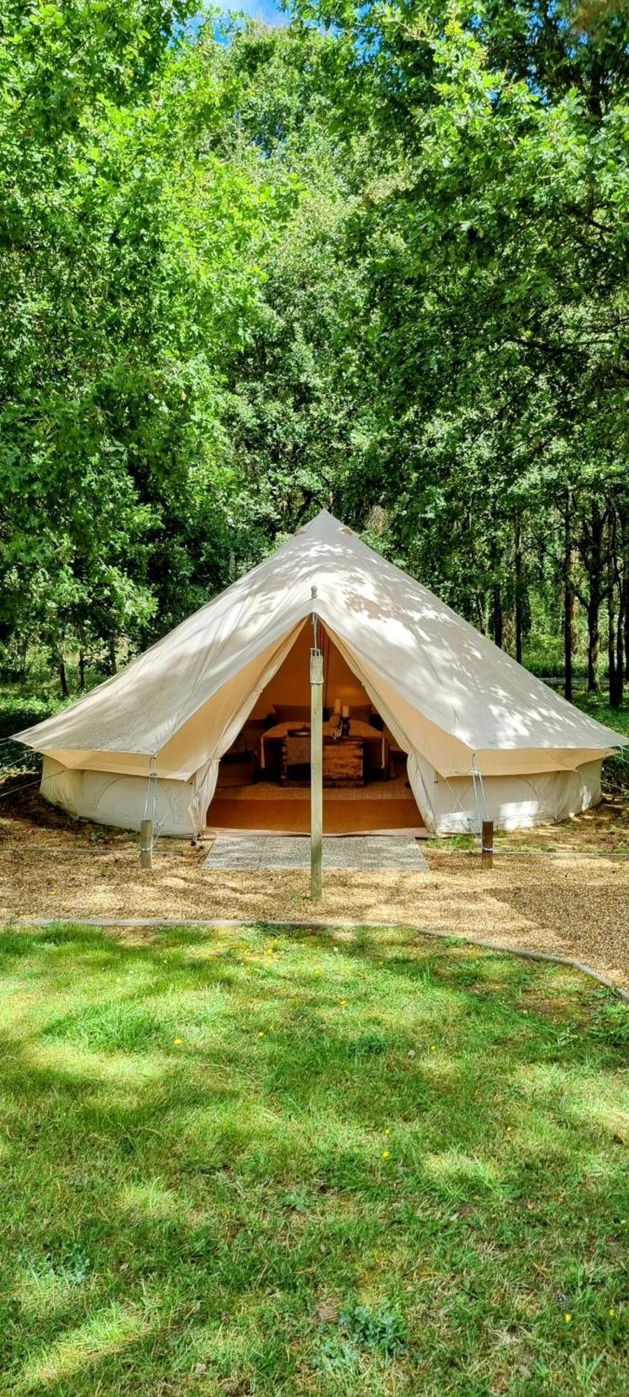 La Fortinerie Glamping Bell Tent Mouliherne Esterno foto