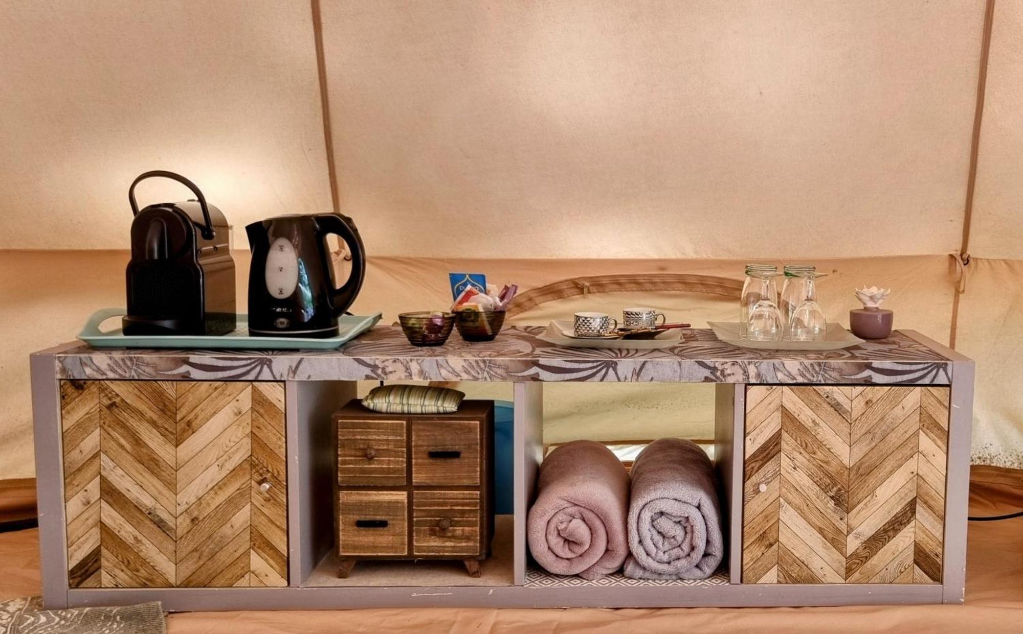 La Fortinerie Glamping Bell Tent Mouliherne Esterno foto